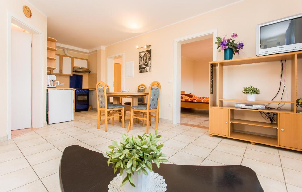 Apartmani Andreas Šilo Esterno foto
